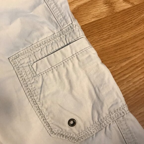 Tribal Womens Bermuda Cargo Shorts Sz 4 Beige  Cotton Lightweight Casual Summer - Picture 5 of 12